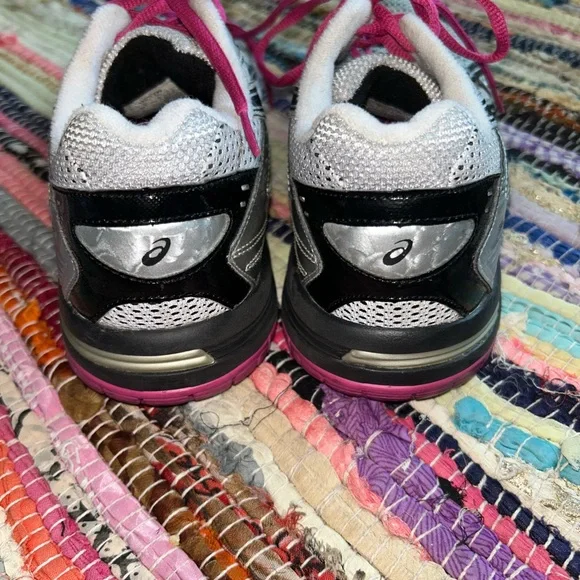 Asics 🩷Women's Silver and Pink Athletic Shoes - Picture 6 of 6